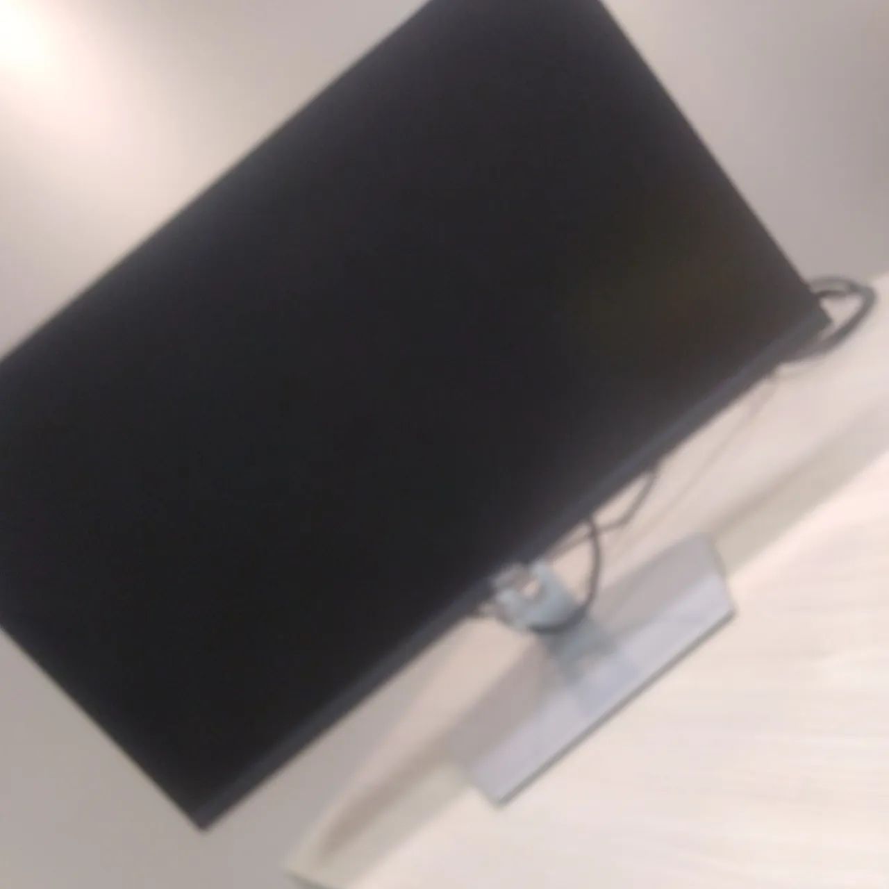 Monitor Dell 23.8' branco seminovo - Foto 4