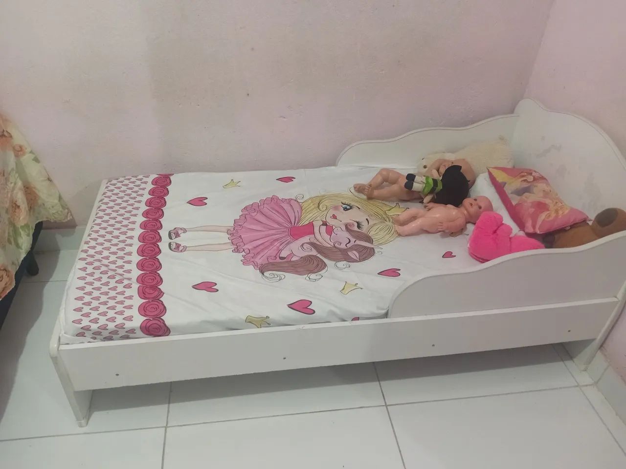 Vendo uma cama infantil 