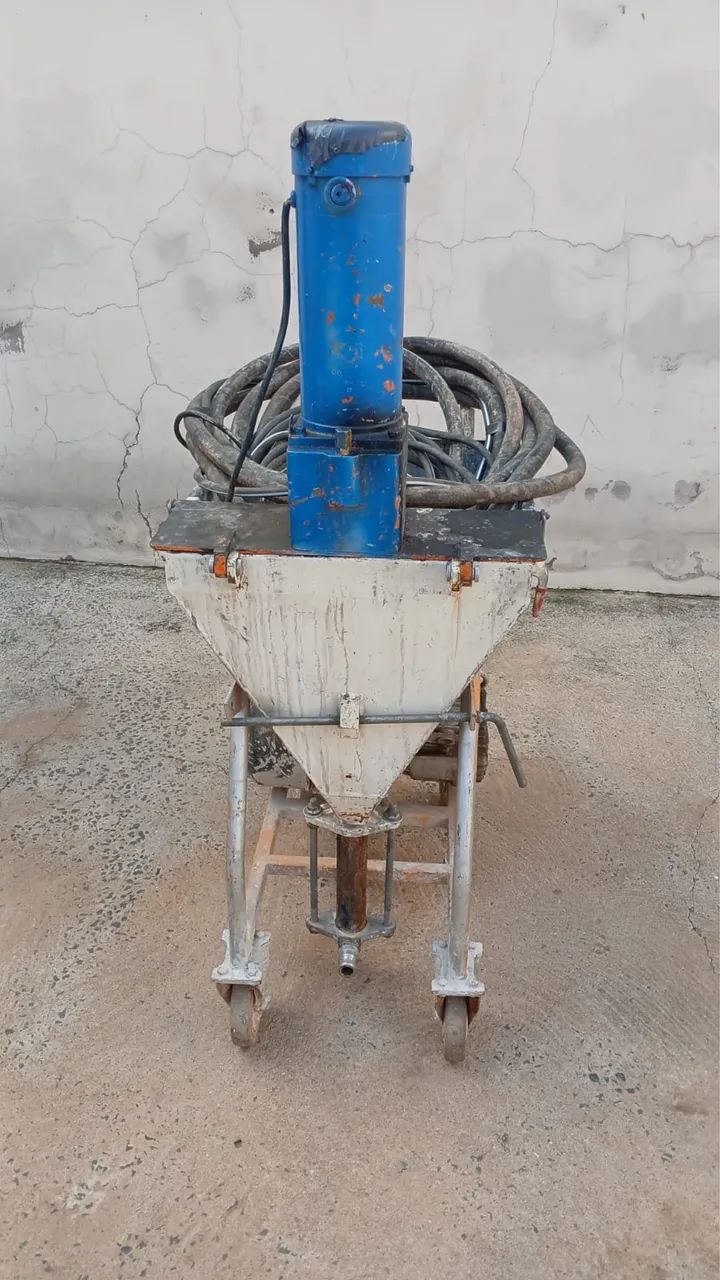 Projetora de massa concreto