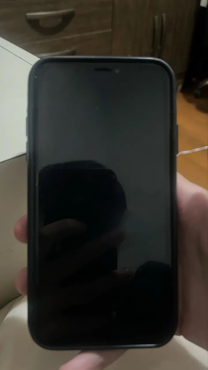 Iphone Xr Branco 128gb 73% bateria - Foto 4
