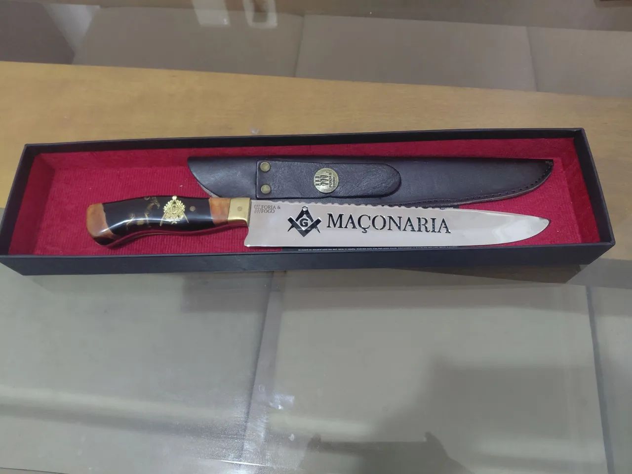 Faca artesanal motivo Maçonaris