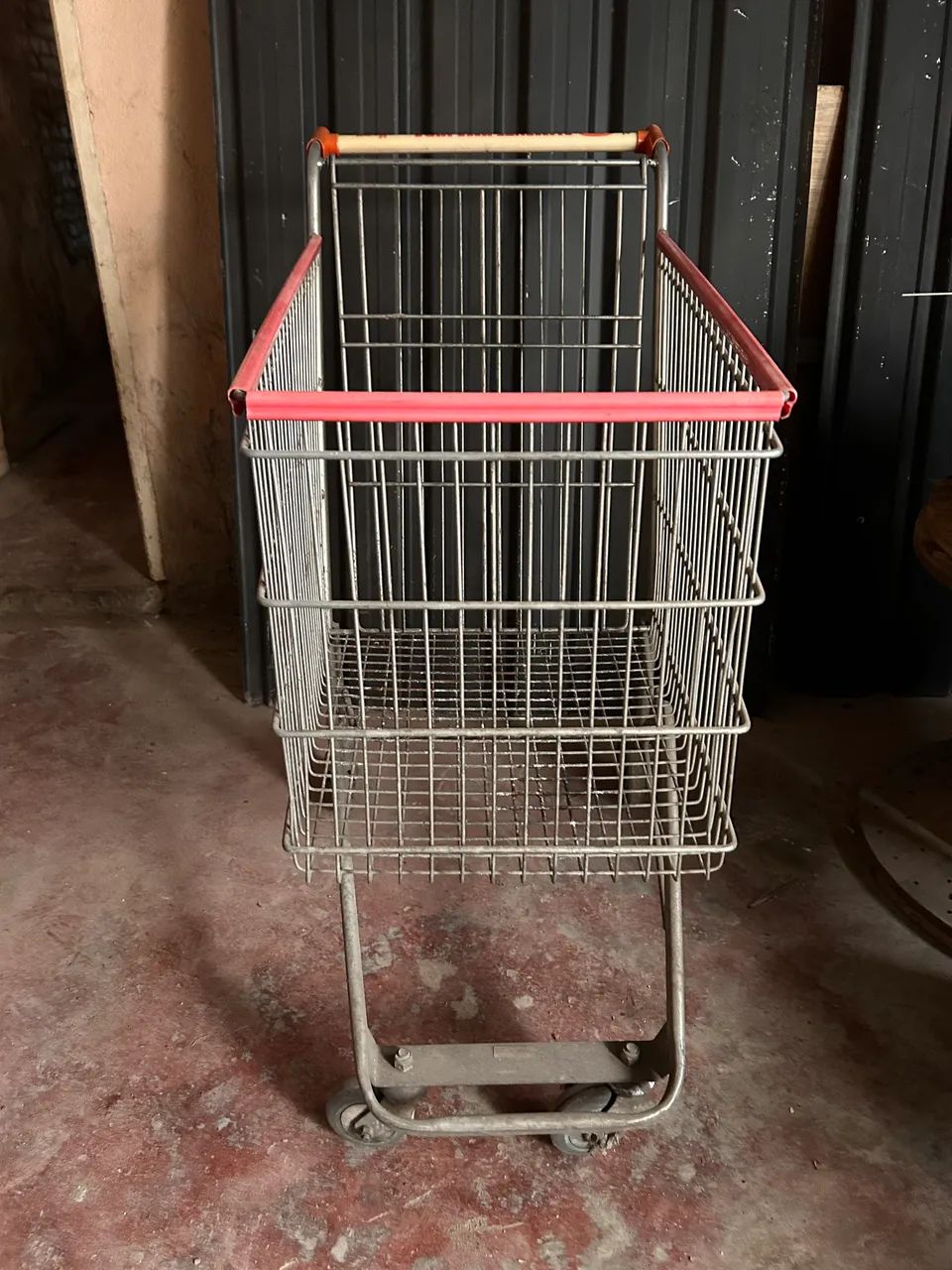 Carrinho grande de marcado 