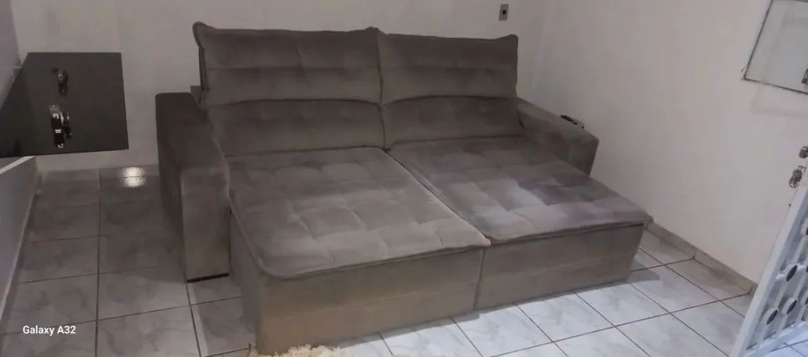 Sofá Retrátil 2,40 cm - Foto 3