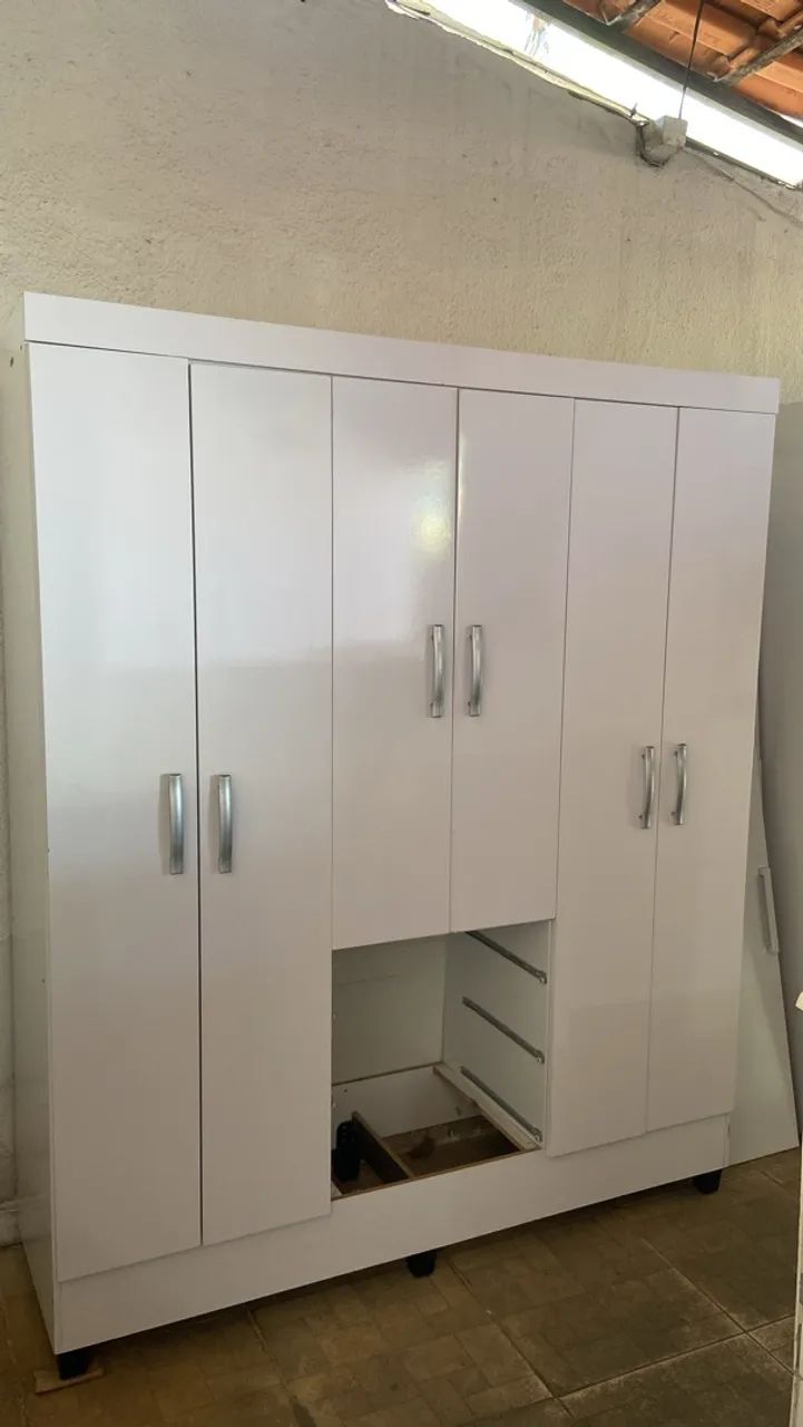 Guarda roupa Bartira 