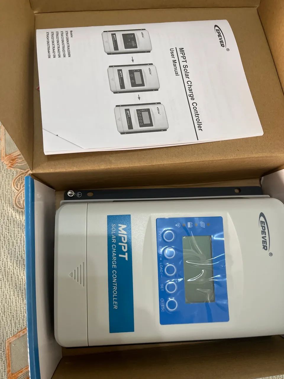 Controladora de carga epever 20A mppt