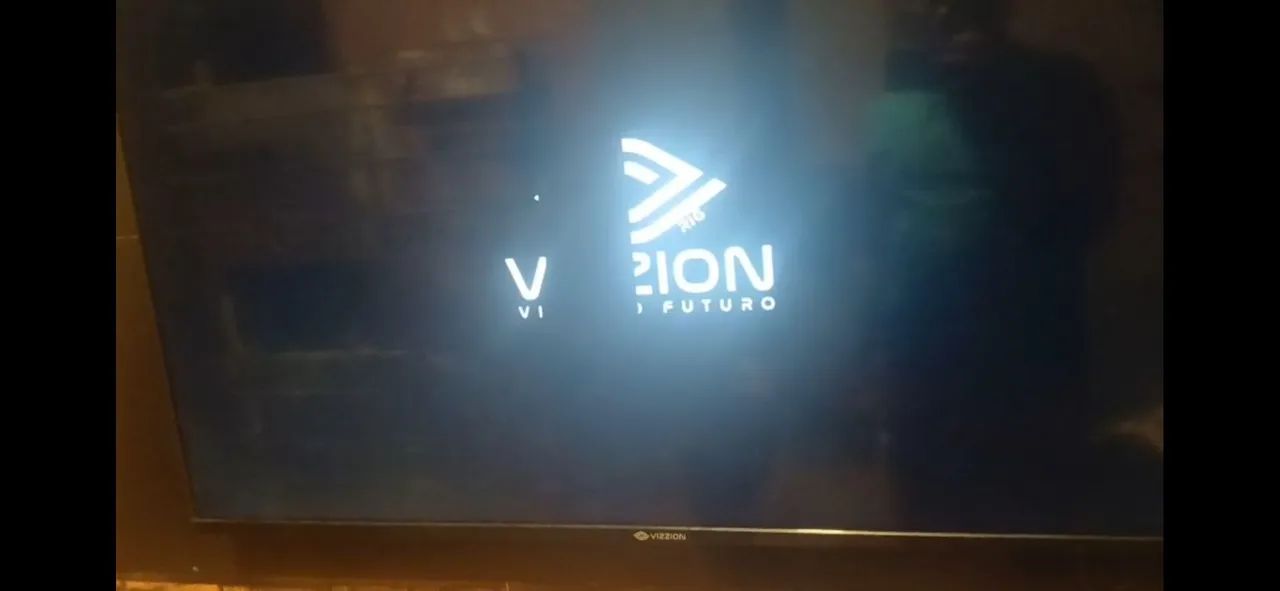 ? Televisão Vizzion 50P