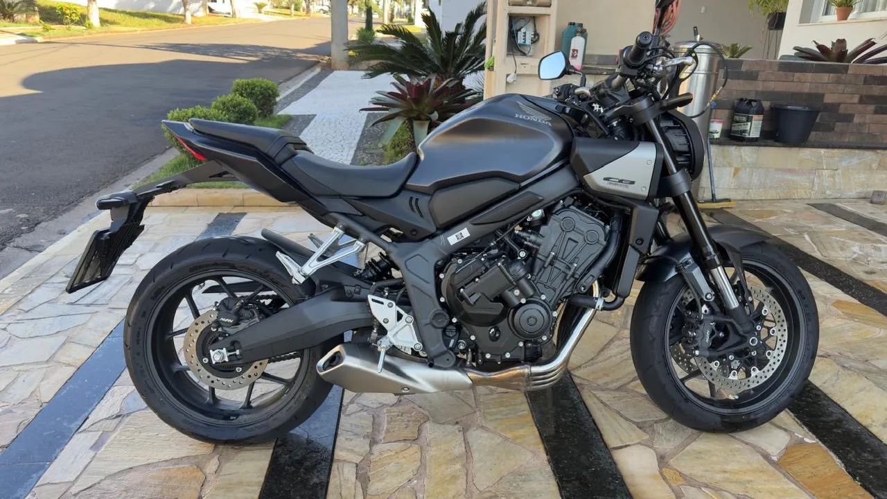 Cb 650 impecável ! Único dono  - Foto 2