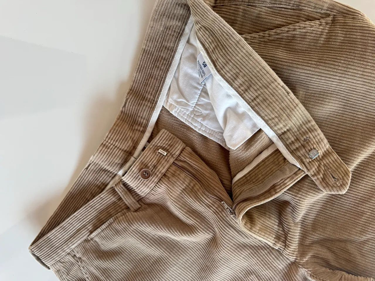 Calça brooksfield cortele veludo bege  - Foto 4