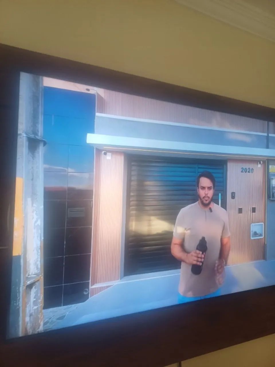Vendo televisão  samsung  55 polegadas  nova com kaoker 2500 - Foto 4