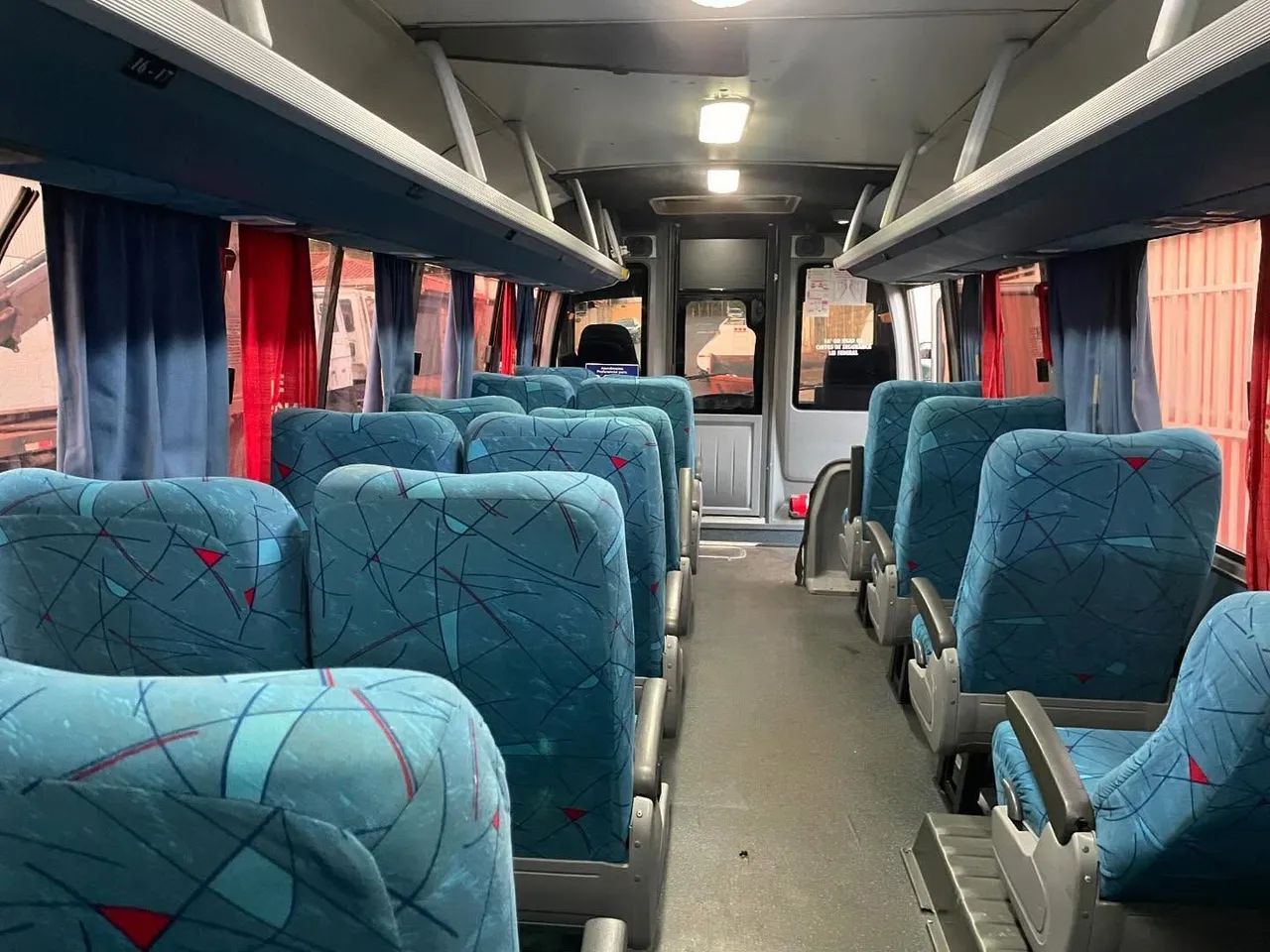 MICROÔNIBUS VOLARE W9 - Foto 4