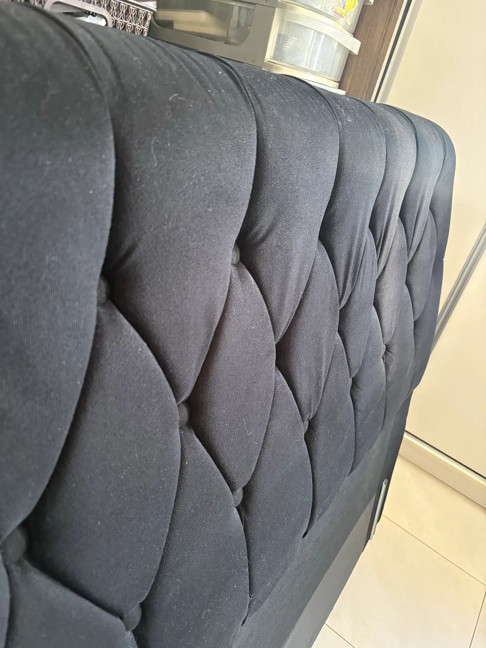 Cabeceira de cama casal estofada preta  - Foto 2