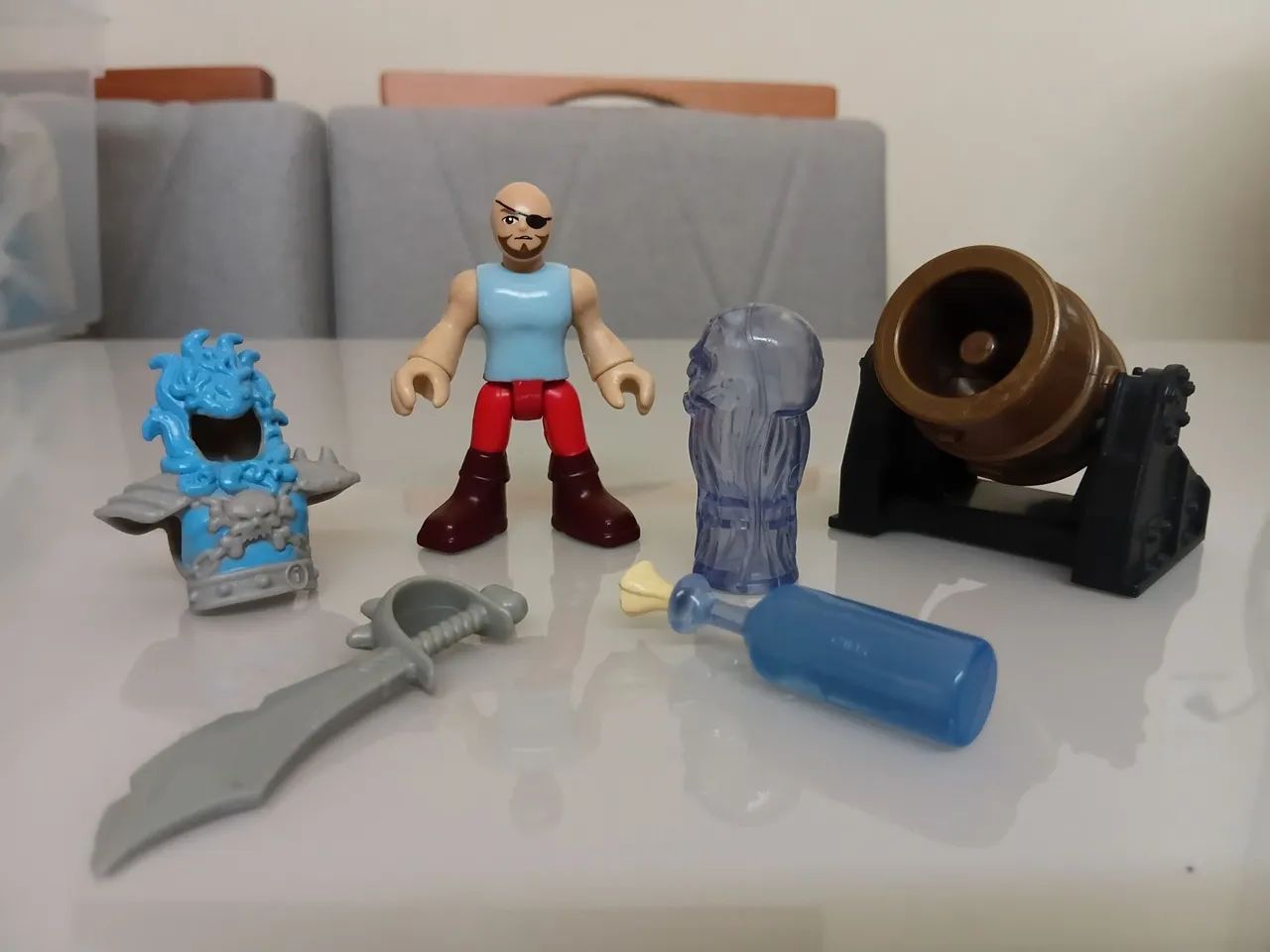 Boneco pirata com canhão imaginext 