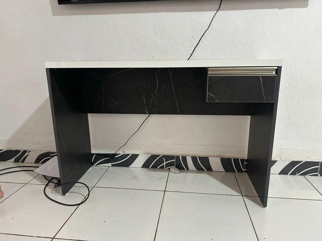 Mesa de escritório / escrivaninha  