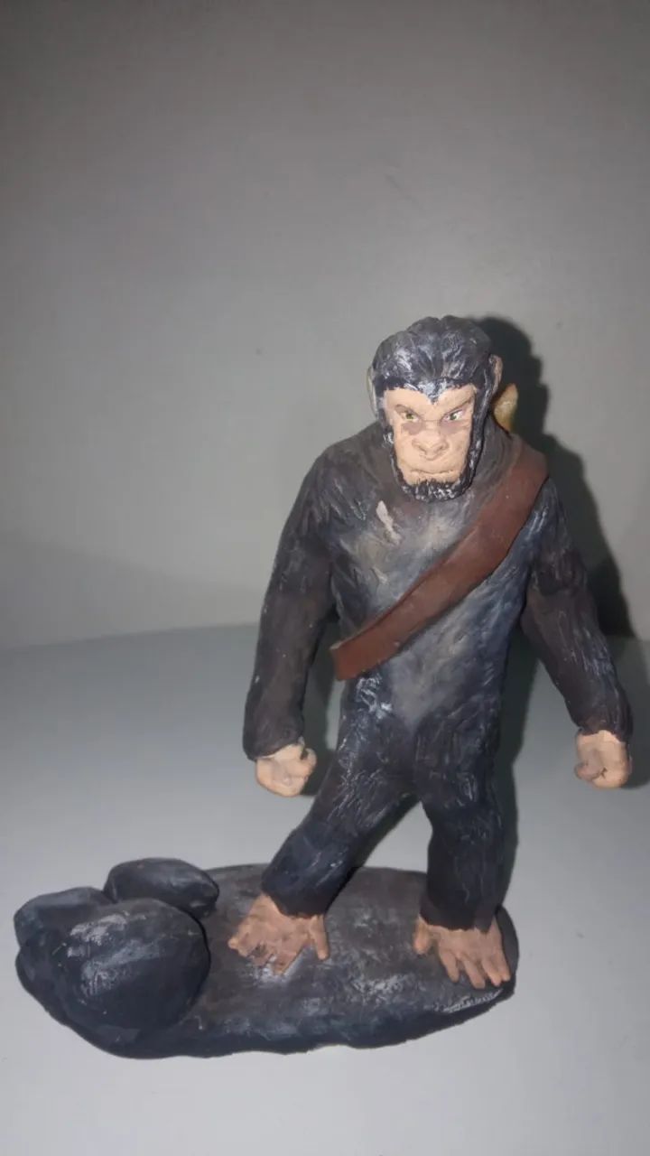boneco César-planeta dos macacos-em biscuit