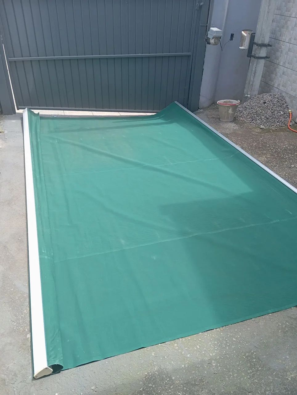 Toldo retrátil articulado verde  - Foto 5
