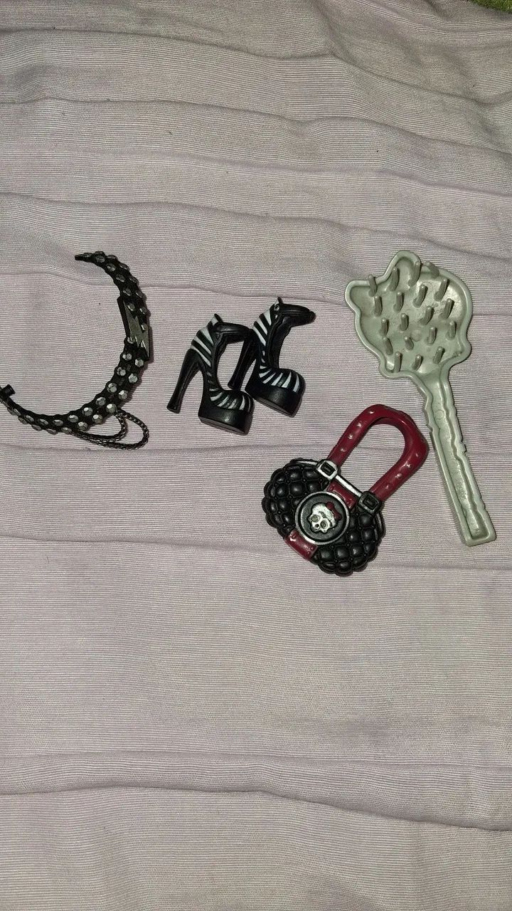 Acessórios Frankie Básica Monster High