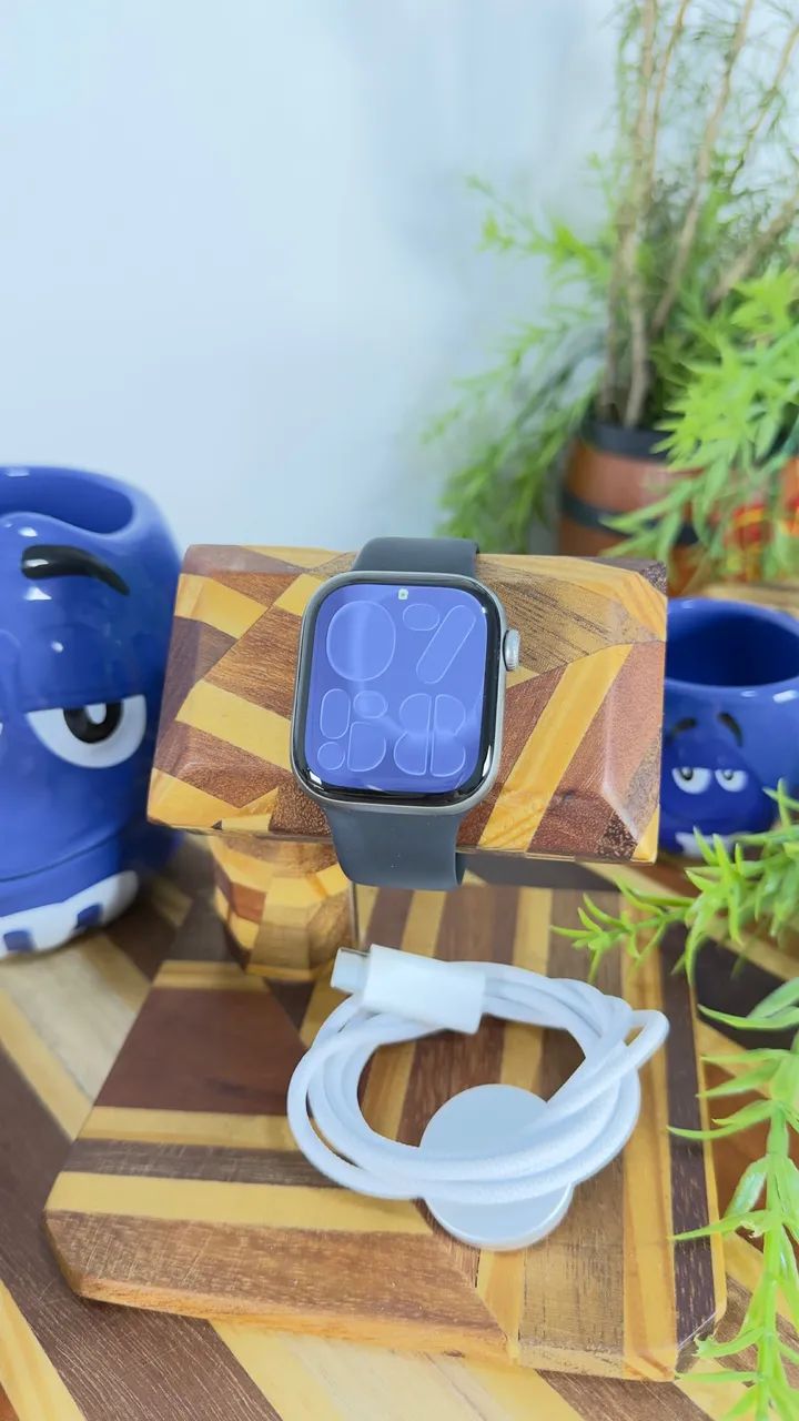 635 - Apple Watch série 11 42m 