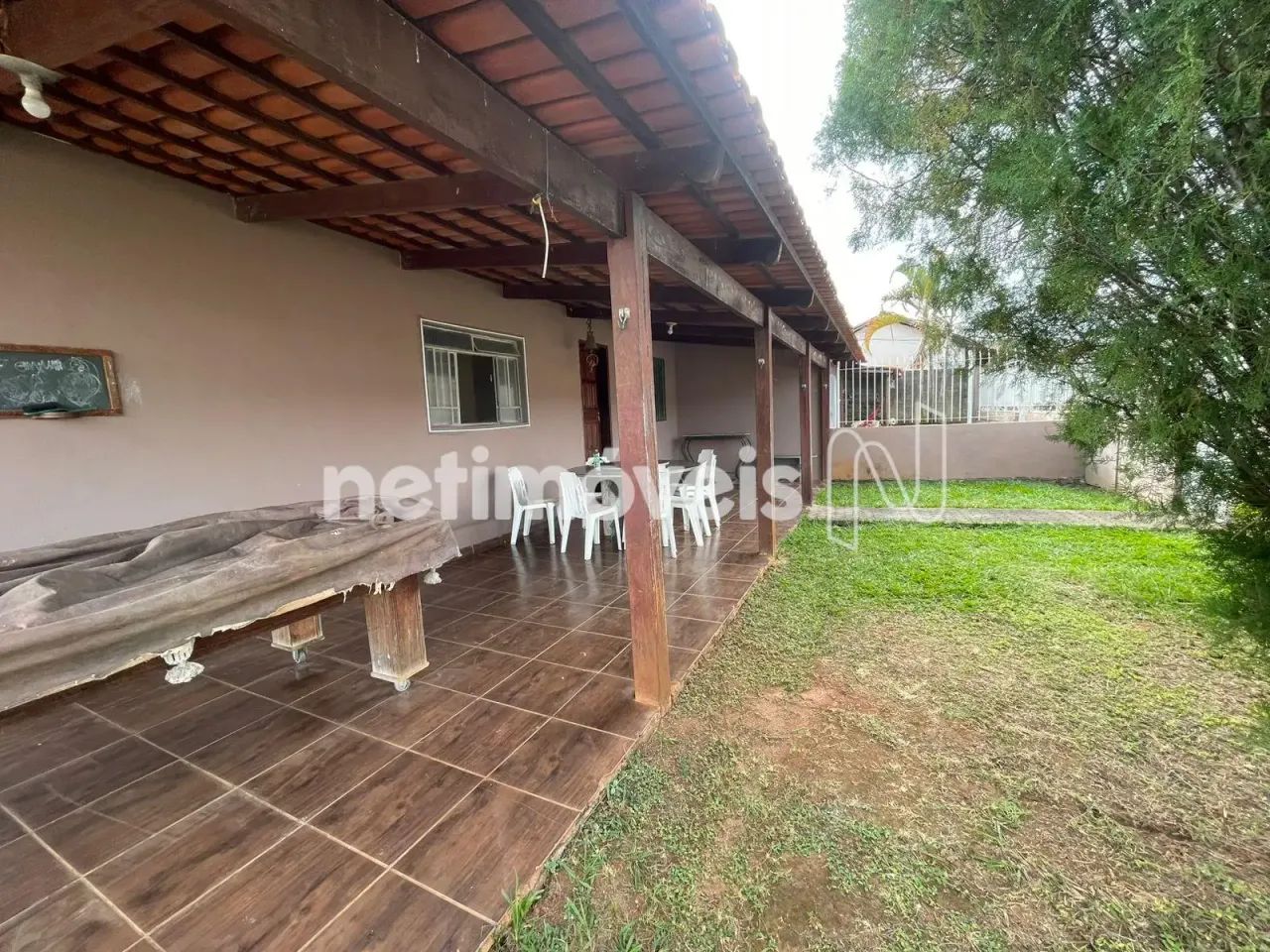 Casa em terreno de 700,00m²; no Centro de Onça do Pitangui/MG - Foto 2