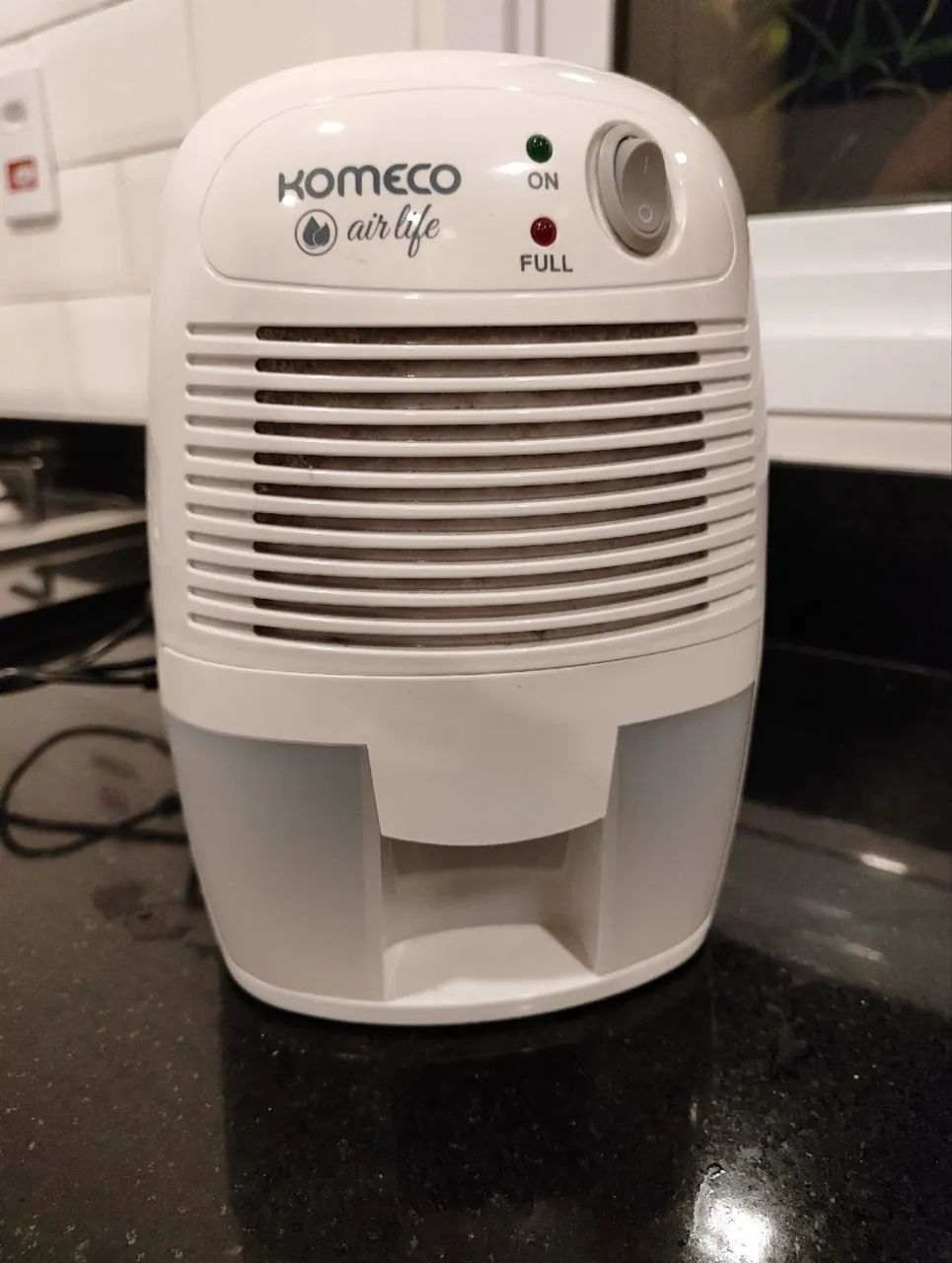 Komeco Dehumidifier