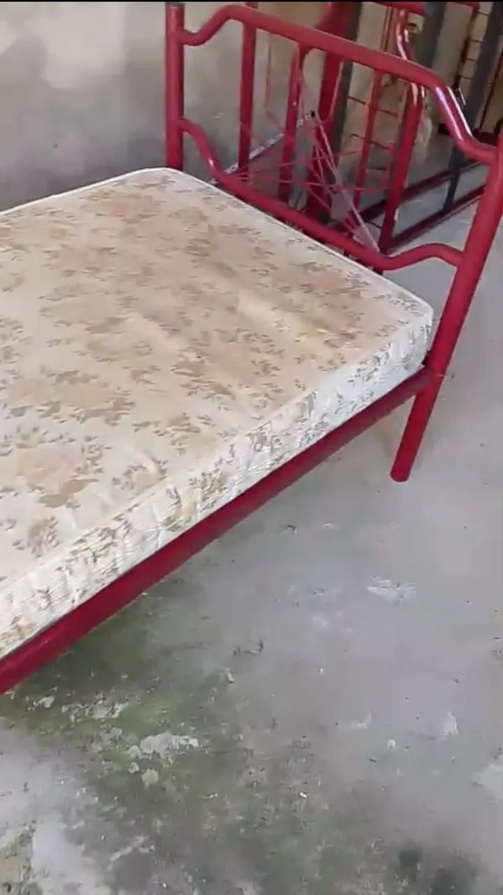 Vendo Cama de ferro 