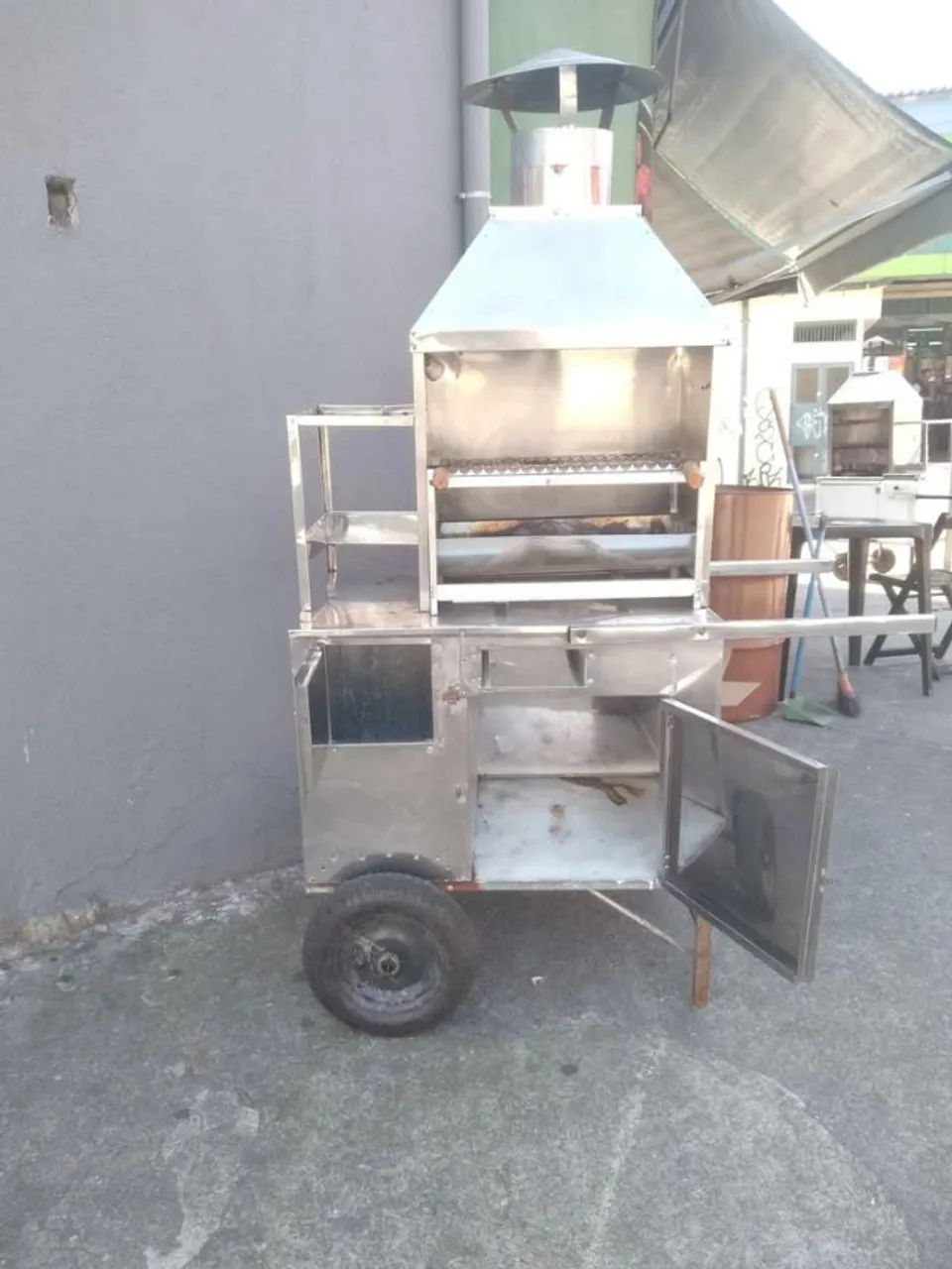 Carrinho de Churrasco Inox 50cm Com Caixa Térmica E Coifa - Foto 4