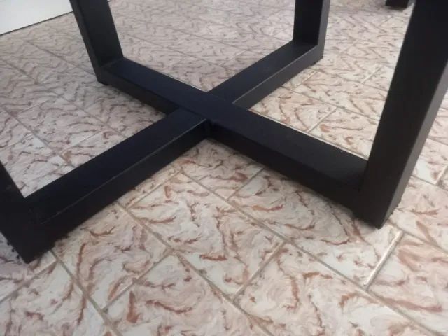 Mesa de reunião com 2 caixas para tomada - Foto 5