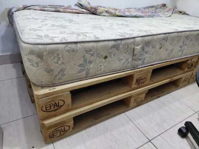 Cama Solteiro Palete Euro e Tratado + Colchão | kit Completo