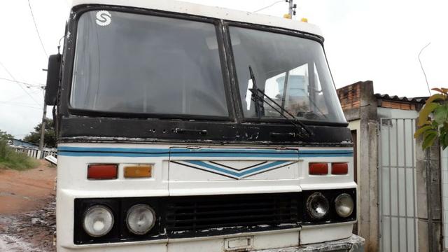 Ônibus - Foto 2