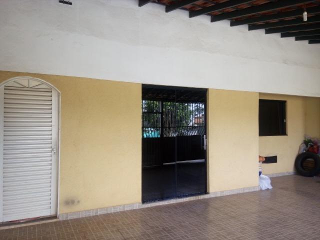 Vendo uma casa na 501 da samambaia perto do restaurante comunitario 220 mil - Foto 3