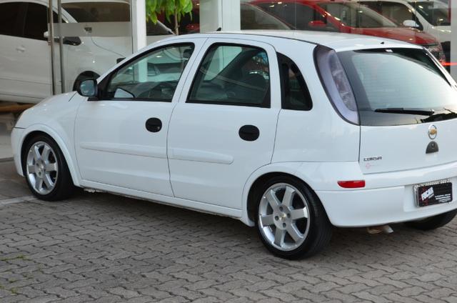 Corsa Hatch Maxx 1.4 - Legalizado Baixo - Rodas aro 15" - Foto 6
