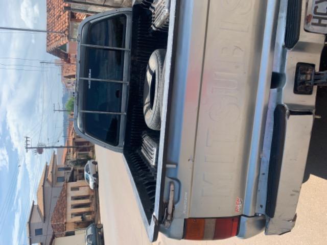 L200 GL 4 x 4 - Foto 2