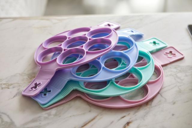 Forma Molde p/ Massas e Ovos - em Silicone 7 Cavidades - Foto 3