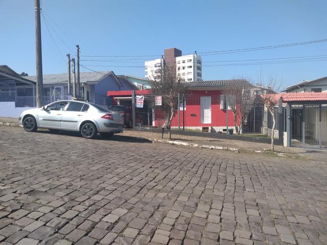 Vende se 2casas no mesmo terreno a outra fica nos fundos. - Foto 2