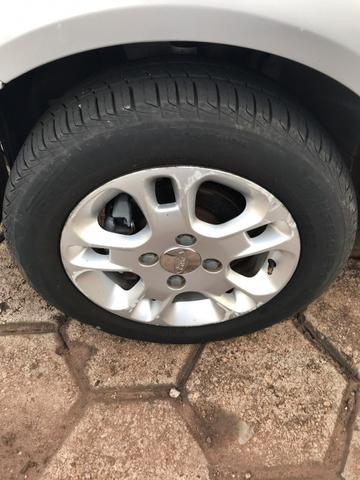 Fiesta hatch 1.6 - Foto 2
