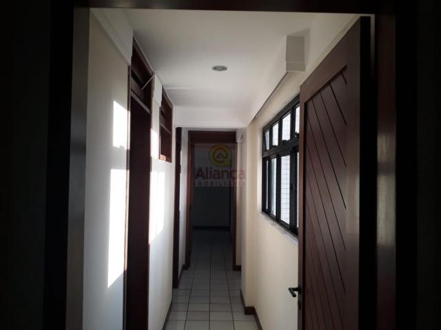Apartamento para alugar com 3 dormitórios em Lagoa nova, Natal cod:LA-11235 - Foto 10