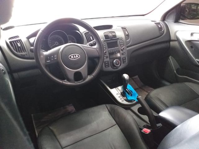 Kia Cerato 1.6 Automático 2010 - Foto 8