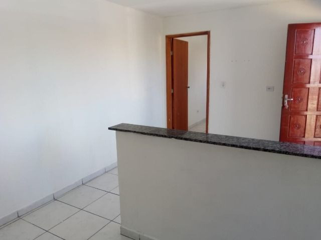 Apto de 01 quarto 380 reais em Curitiba - Rio Bonito - Campo de Santana