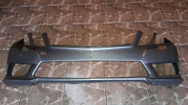 Parachoque dianteiro Mercedes E-class 2012 