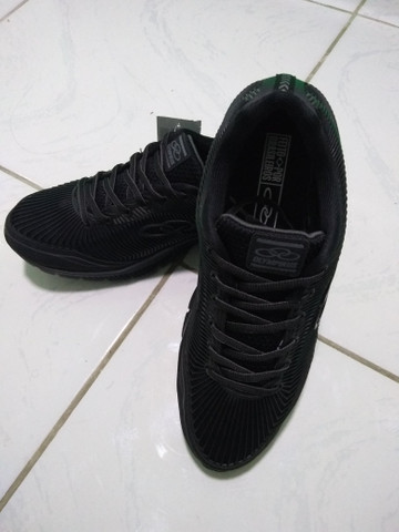 3 tenis por 119