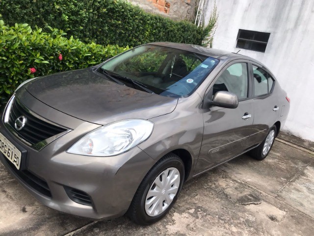 NISSAN VERSA 1.6 SV FLEX 2012/2013