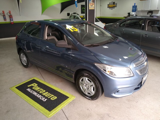 ONIX LT 1.0 2015 COMPLETO