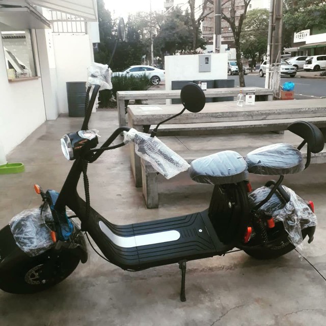 SCOOTER ELÉTRICA SUPER ESTILOSA