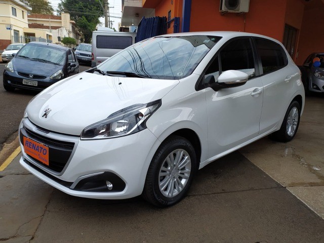 PEUGEOT 208 1.2 FLEX 2017