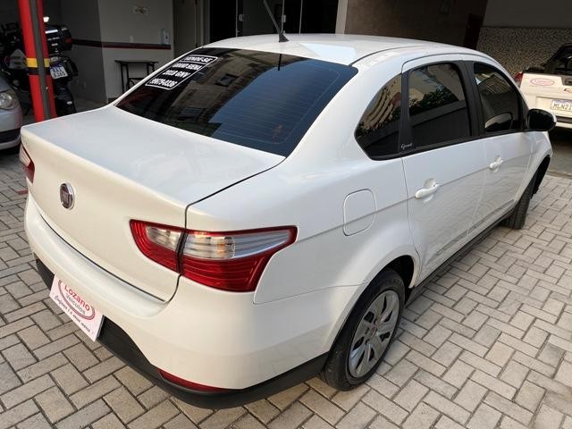 GRAND SIENA ATTRAC. 1.4 FLEX COM GAZ 2018