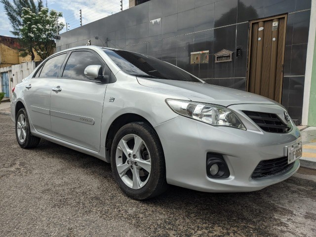 TOYOTA COROLLA XEI 2.0 AUT 2013 NOVO