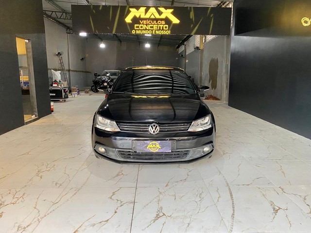 JETTA 2012 2.0 COMPLETO INTERNO CARAMELO