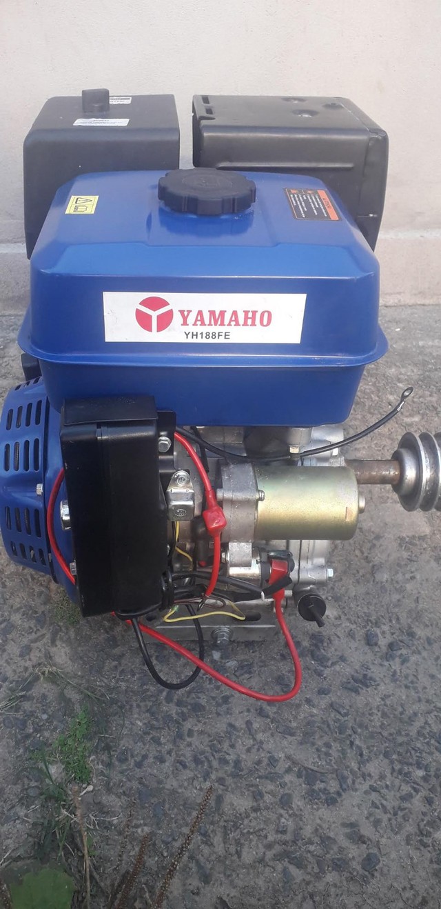 Motor Yamaho 13HP 390CC Gasolina Partida Elétrica (Usado 1 Vez)