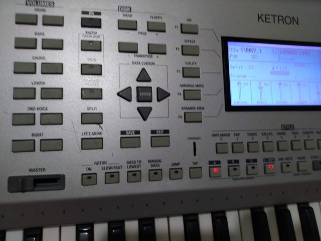 Ketron sd5 com hd 20 gb - Foto 4