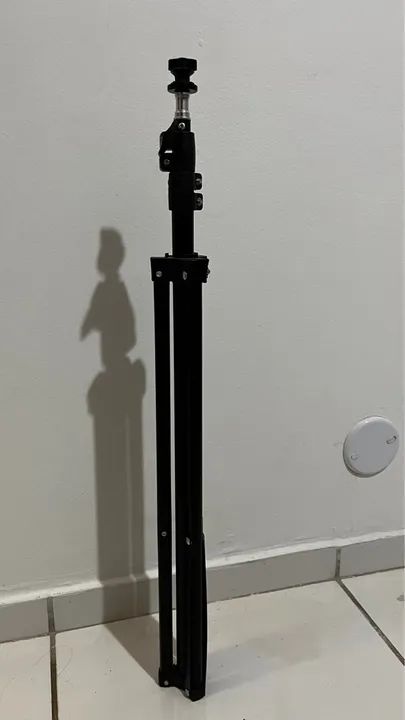 Tripé de Alumínio 2.10 altura