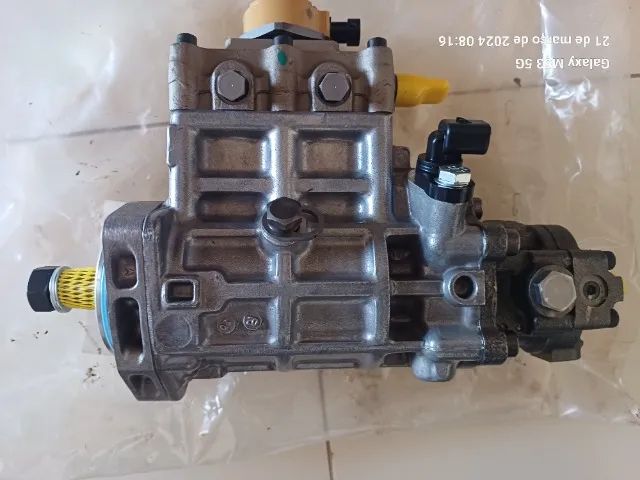 Bomba caterpillar  - Foto 5